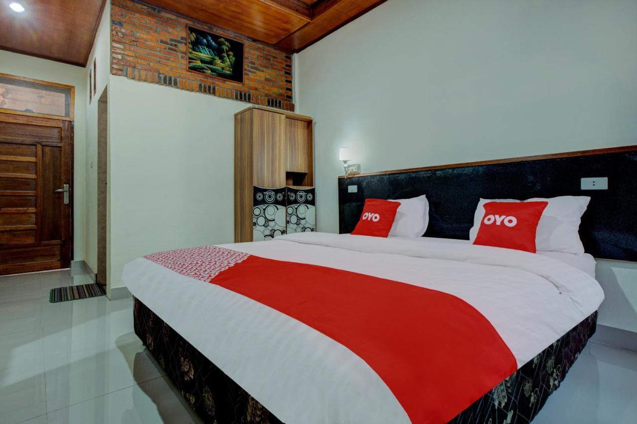 Oyo 3202 Hans Homestay Tuk Tuk Kültér fotó
